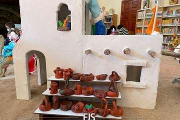 Un belén de pastilina, atractivo de la Biblioteca Saulo Torón (Telde)/Francisco Javier Santana.